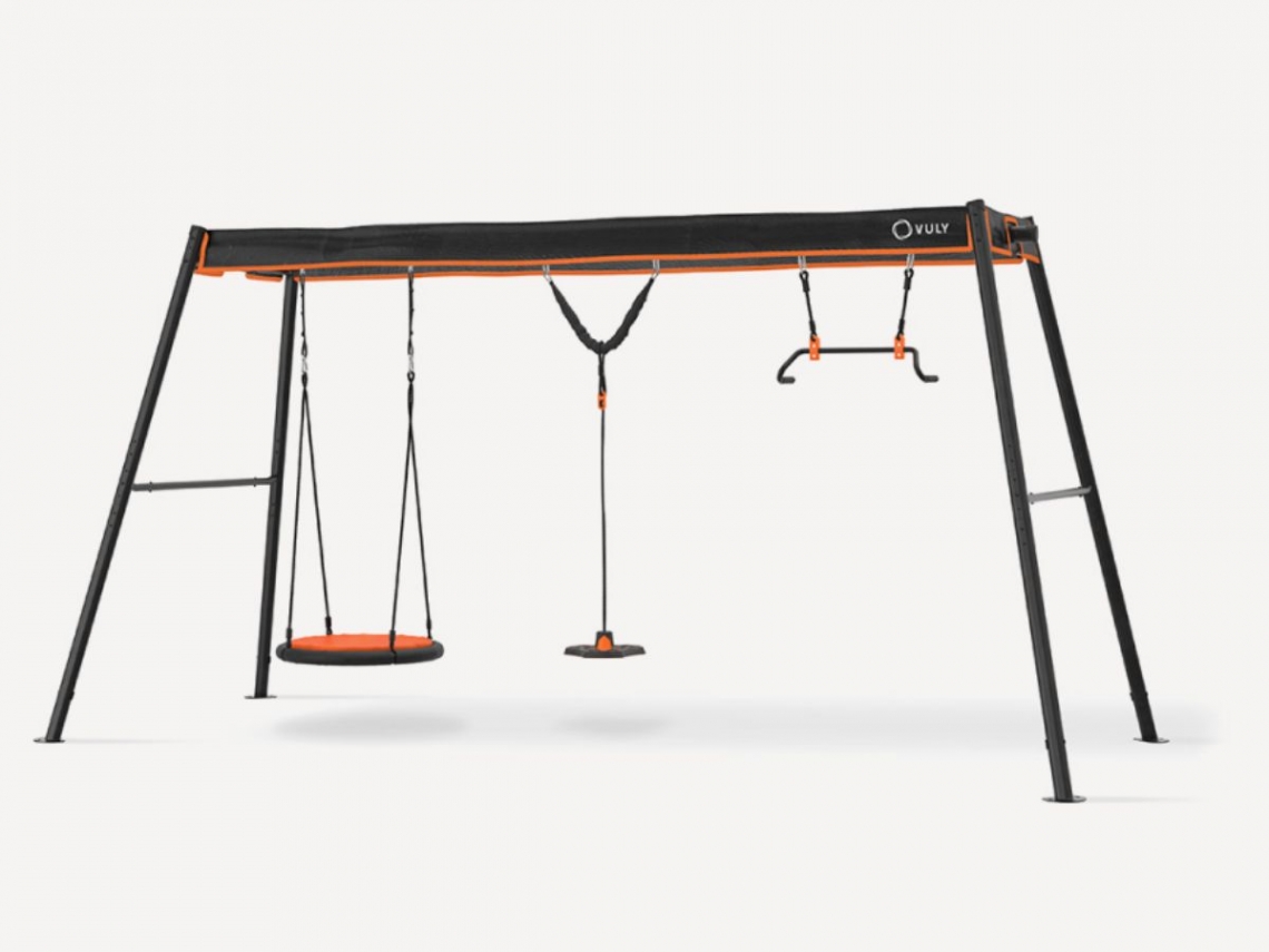 a large swing set from Vuly.jpg