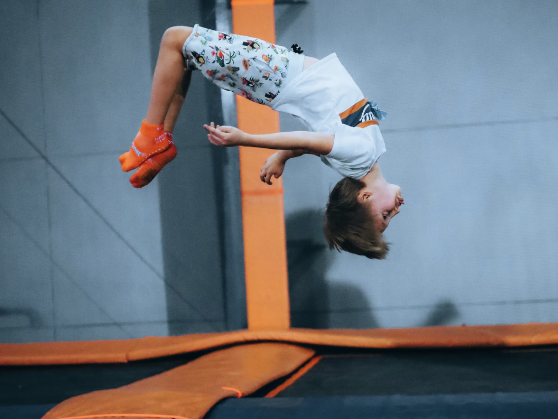 Indoor Trampolines vs. Outdoor Trampolines: Pros and Cons | Vuly