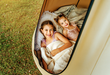 Cubby Swing Guide: Is a Hanging Cubby Swing Right for Your Kids?