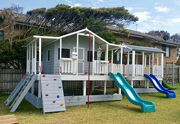 What Age Is Good for a Cubby House?