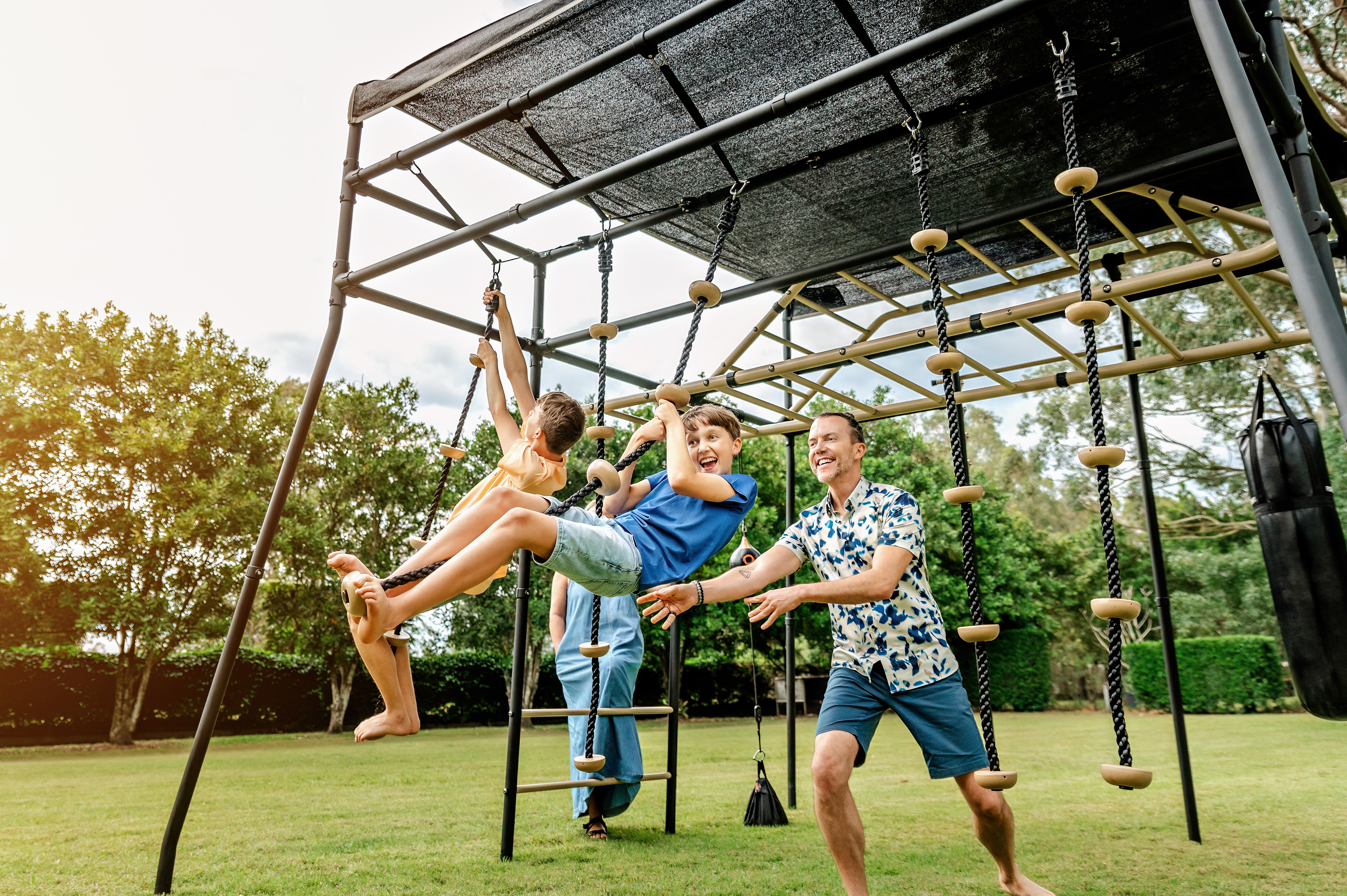 Swing Set vs Monkey Bars: Which Is Better for Siblings of Different Ages?