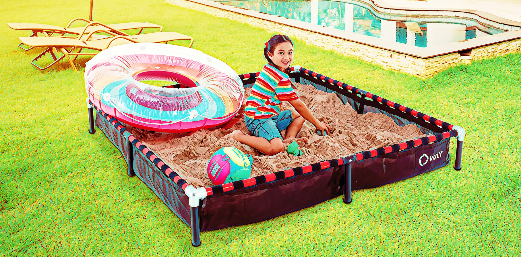 Deluxe sandpit