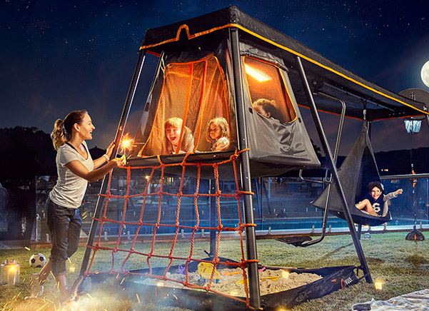 Backyard Childrens Swingsets and Playsets